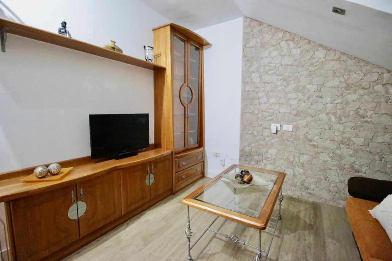 Ohana Atico Avenida Chayofita Лос Кристианос Экстерьер фото